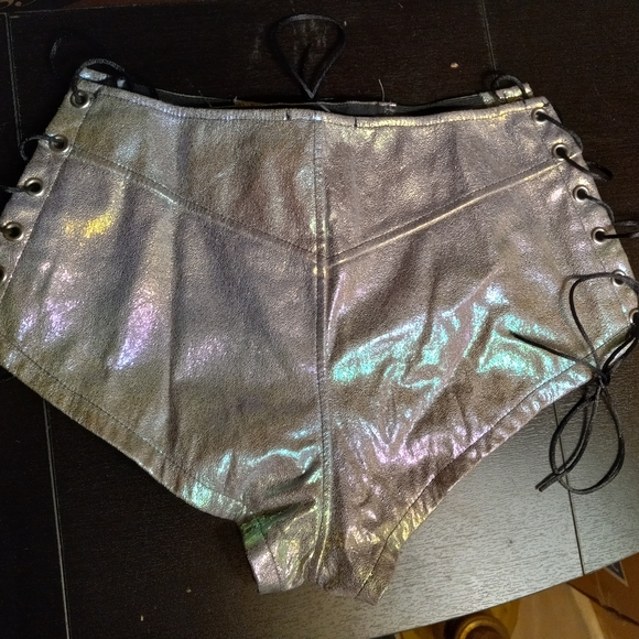 Medium current mood (dolls kill) iridescent lace up rave shorts - Picture 2 of 3